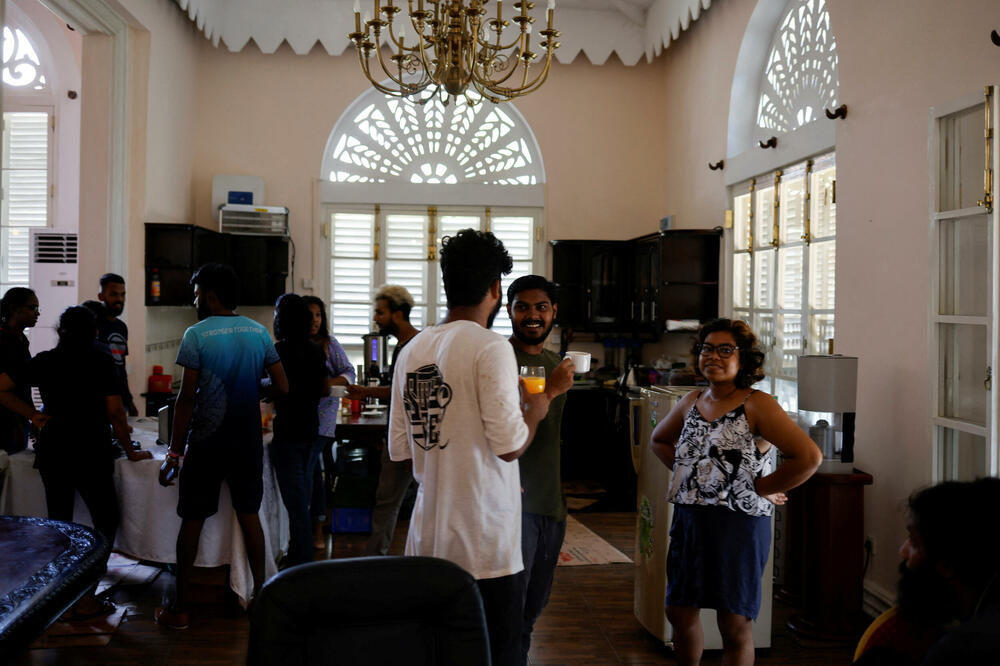 Građani u rezidenciji predsjednika, Foto: Reuters