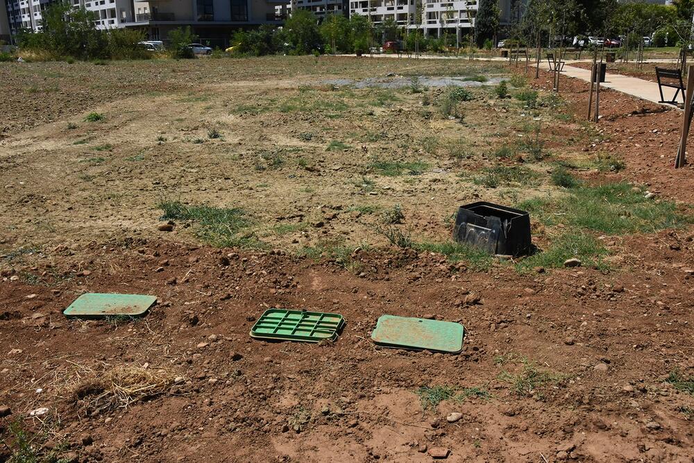 <p>Šteta je pretežno nanijeta na automatskom sistemu navodnjavanja</p>