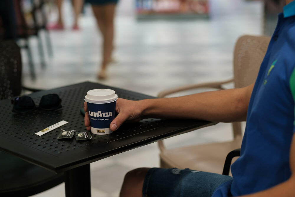 <p>Euro Petrol benzinska stanica u Danilovgradu, kod kružnog toka, je u okviru procesa modernizacije svoje maloprodajne mreže, rekonstruisana u skladu sa strogim ekološkim i tehničkim standardima.</p>