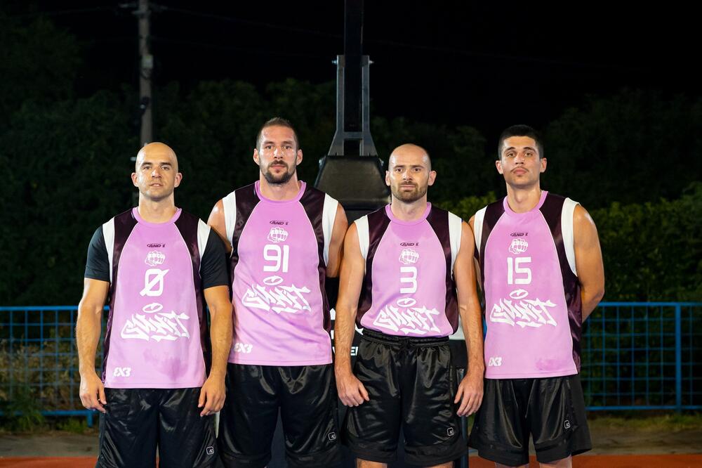 G-unit, Foto: 3x3 Montenegro
