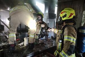 Kotor: Ugašen požar u lokalu u zgradi Lučke kapetanije