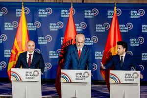 Abazović čestitao Kovačevskom i Rami: Nadam se da ćemo se ubrzo...