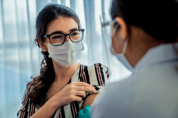 IJZ apeluje na građane da nose maske u zatvorenim prostorima, drže...