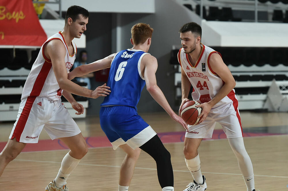 Fedor Žugić i Filip Anđušić na večerašnjoj utakmici, Foto: KSCG