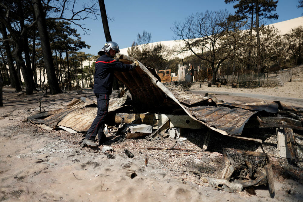 <p>Toplotni talas sa temepraturama iznad 40 Celzijusa zahvatio je veći dio Evrope prošle sedmice, a porast temperatura, naučnici i klimatolozi pripisuju ljudskoj aktivnosti<br /> </p>