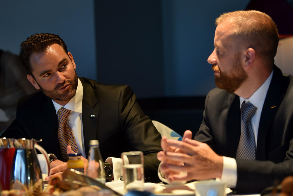 Marinesku i Totovski na radnom doručku