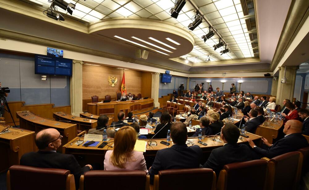 Očekuje se da poslanici ubrzo izaberu jednog sudiju Ustavnog suda i pravnike u Sudski savjet