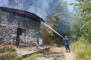 Kuća u selu Starče u Gornjoj Morači izgorela u požaru