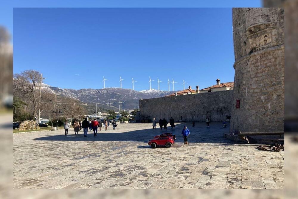 Kako bi vjetrenjače izgledale iz pravca budvanskog Starog grada, Foto: Animacija