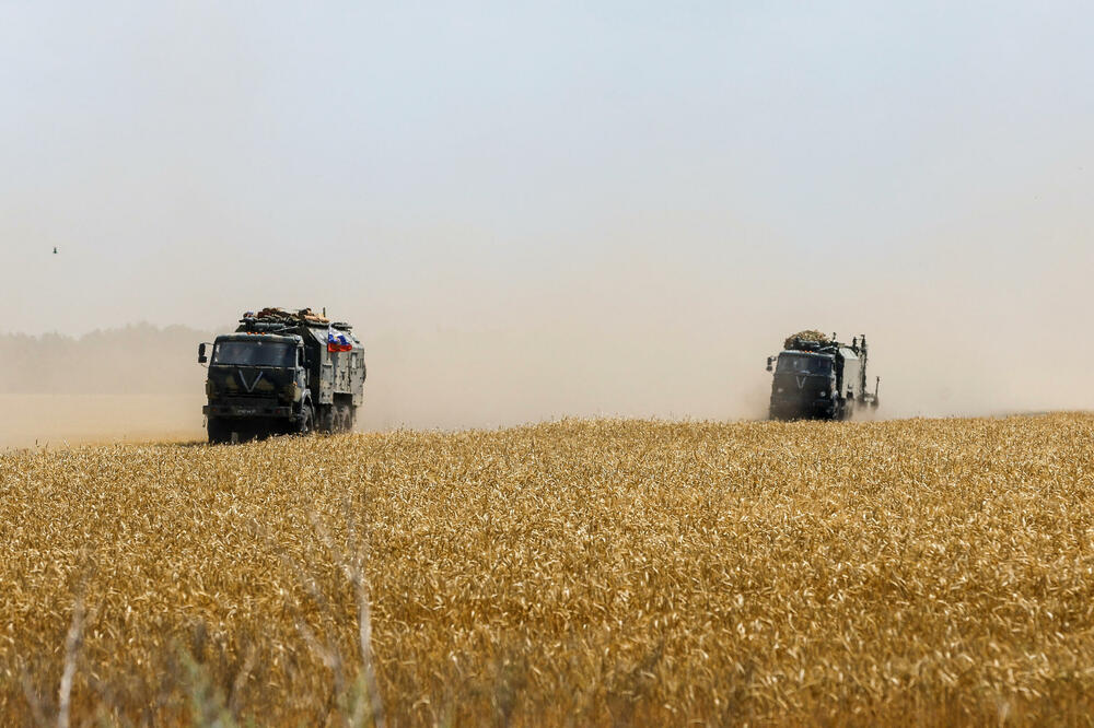 Ruski vojni kamioni u Ukrajini, Foto: Reuters