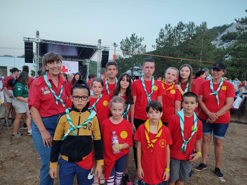 Savez izviđača Crne Gore, Izviđači