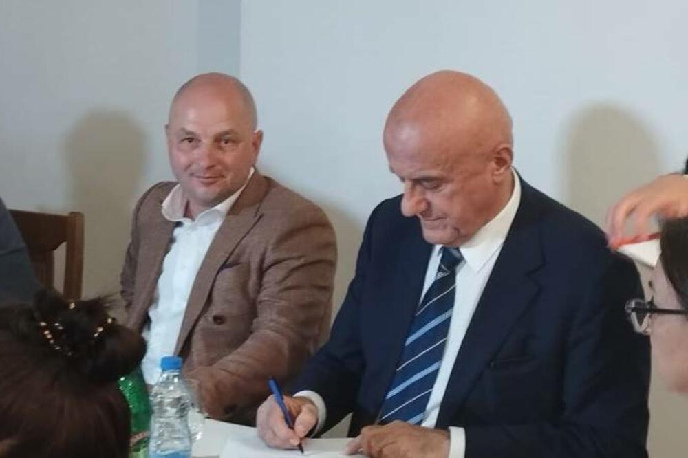 Sa potpisivanja ugovora, Foto: RTV Nikšić