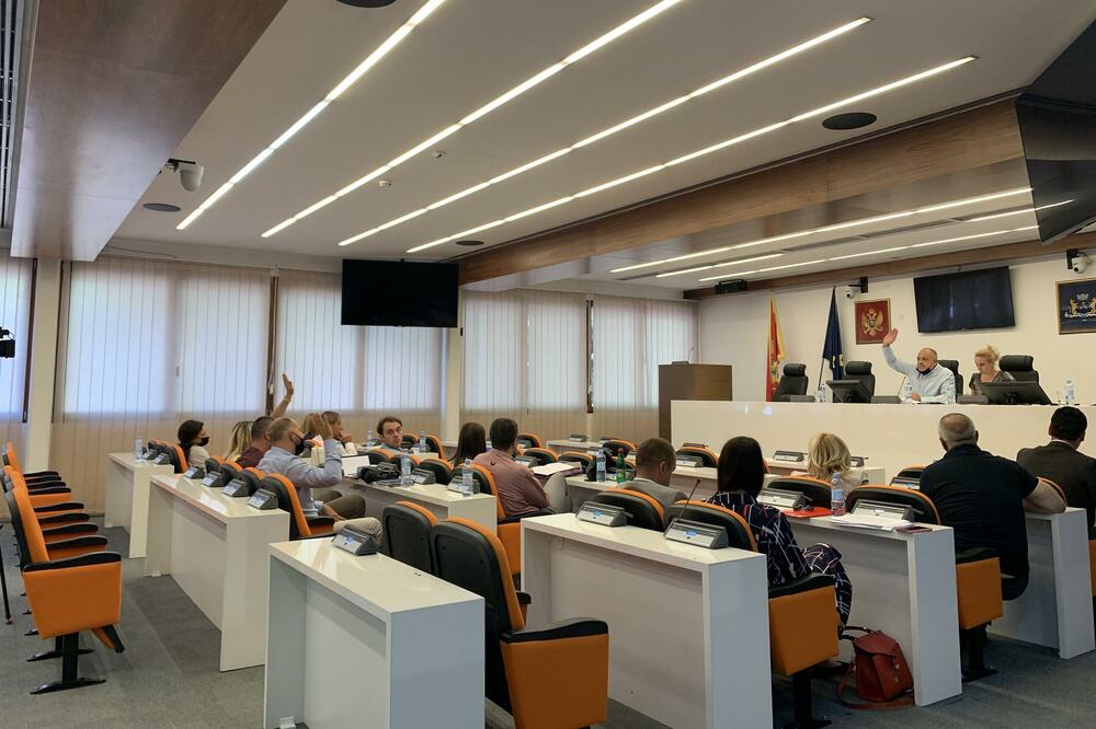 Detalj sa jučerašnje, burne sjednice, Foto: Vuk Lajović