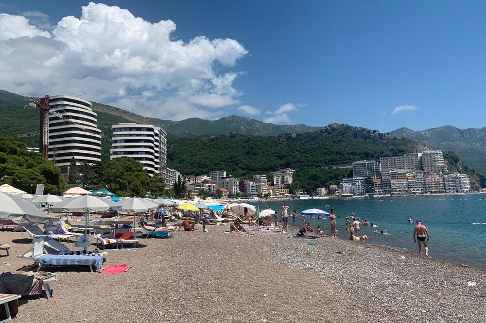 U metropoli turizma u junu ostavareno sto hiljada noćenja manje nego u istom mjesecu 2019: Budva, Foto: Vuk Lajović