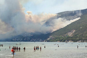 Čekajući kišu na balkanskim požarištima: Uprkos velikom dimu,...