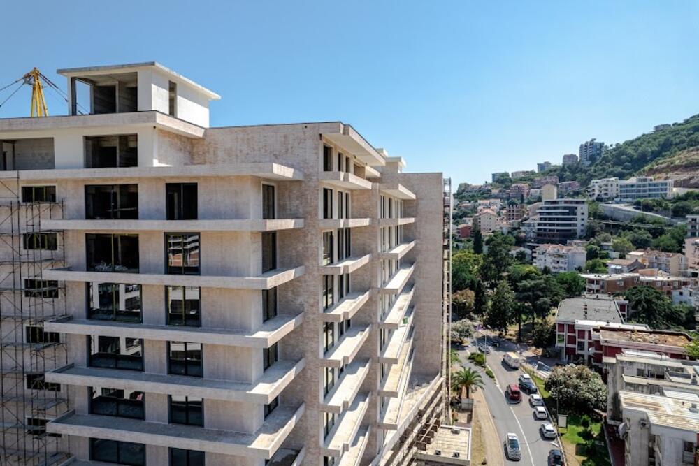 <p>Saznajte kako da uložite svoj novac i profitirate</p>