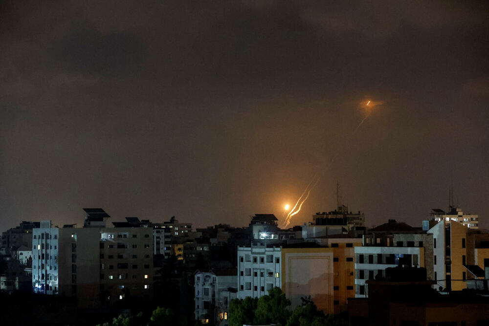 <p>Premijer Izraela Jair Lapid izjavio je da njegova vlada neće dozvoliti da terorističke organizacije prijete izraelskim građanima</p>