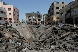 Izraelski avioni pojačali napade u Gazi: Sravnjena kuća člana...