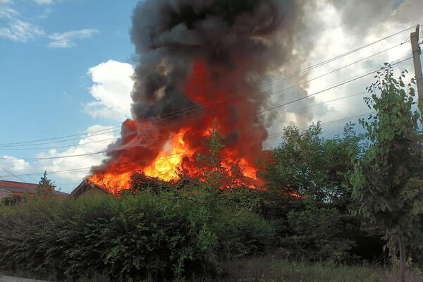 IAEA: Prekinuti vojna dejstva, realan rizik od nuklearne...
