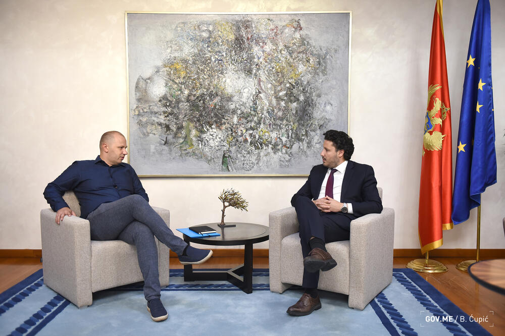 Perak i Abazović, Foto: Vlada Crne Gore