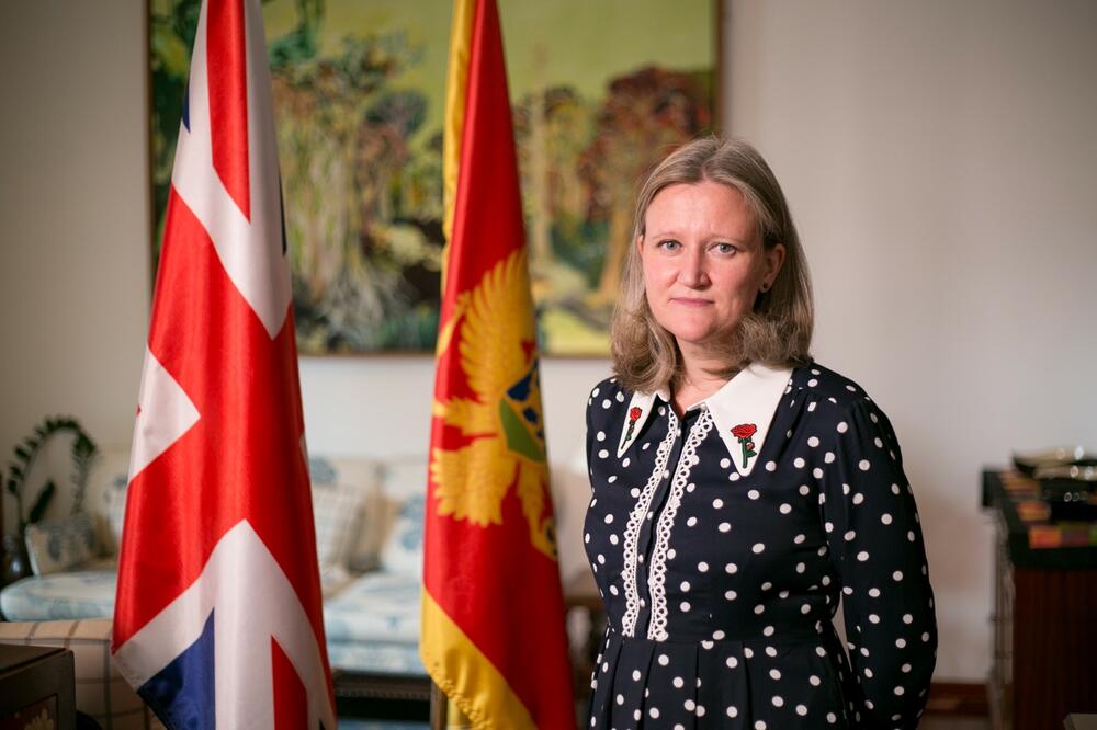 Medoks, Foto: Britanska ambasada