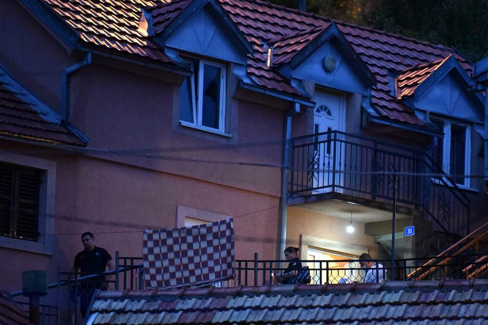 Uviđaj nakon pucnjave na Cetinju, Foto: Boris Pejović