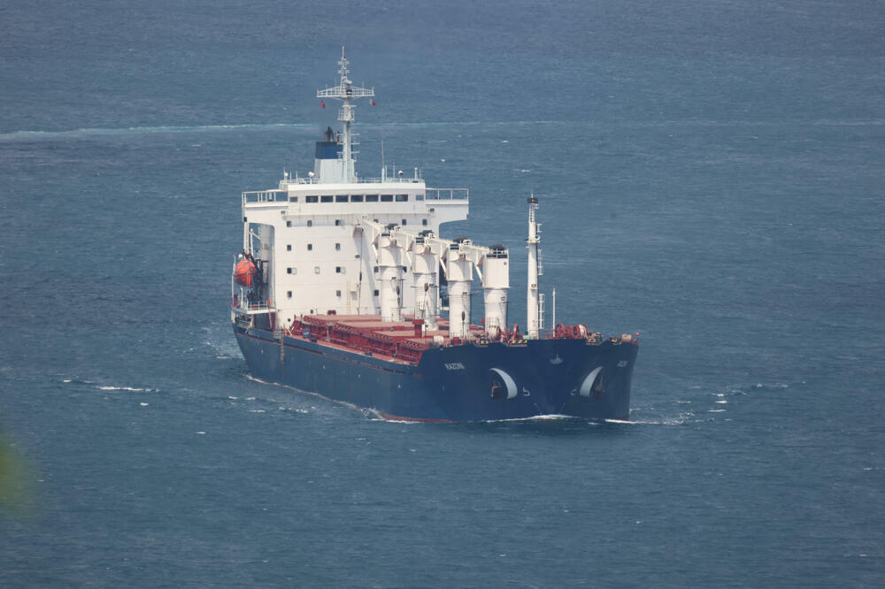 Brod "Razoni" tokom puta kroz Crno more, Foto: Reuters