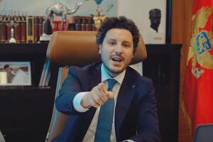 Abazović: Neka padne, da osvježi