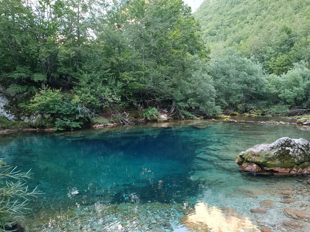 <p>Novinari iz Crne Gore upoznali se s ljepotama najmlađeg nacionalnog parka, u organizaciji Nacionalnih parkova</p>