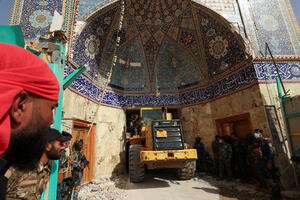 U urušavanju šiitskog svetilišta u Iraku poginulo najmanje sedam...
