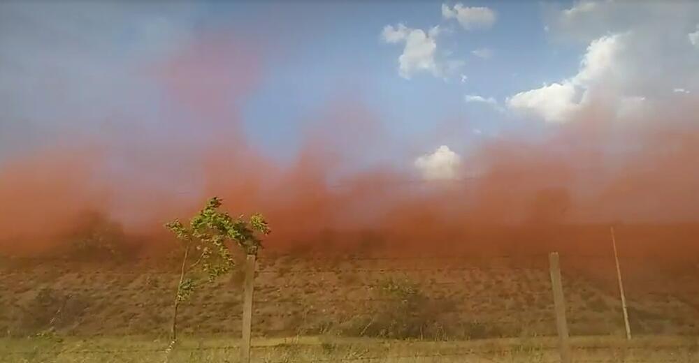 Svaki jači vjetar pokrene oblak prašine kancerogenih materija sa bazena crvenog mulja