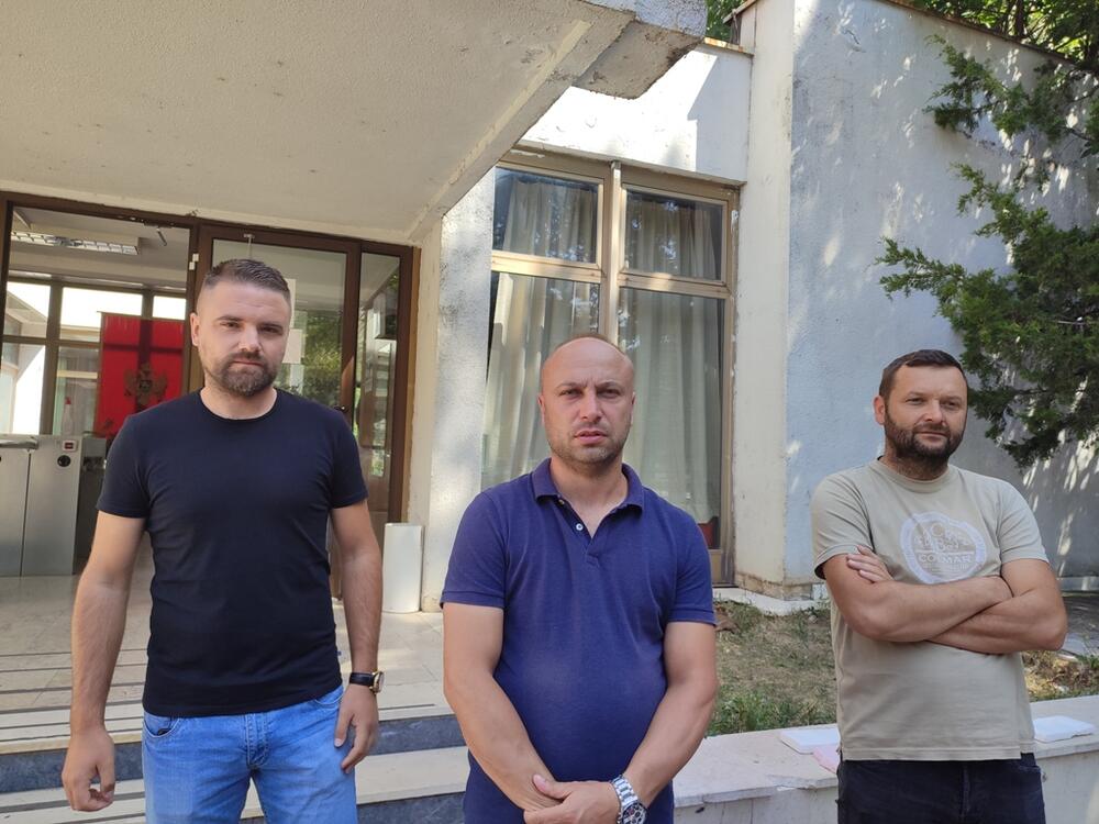 radnici željezare, Željezarci