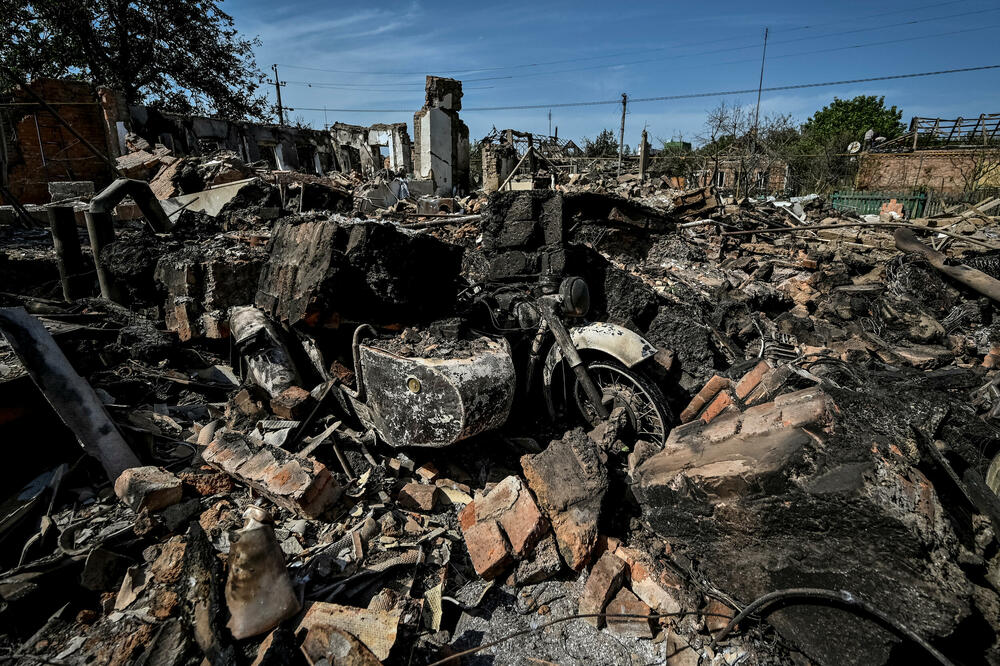 Kuće uništene ruskim vojnim udarom u gradu Orihiv, Foto: Reuters