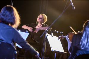 Muzika najlakše prevazilazi prepreke