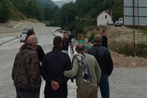 Mještani Bjelojevića i Ambarine za stanje saobraćajnice optužili i...