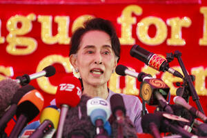Aung San Su Ći premještena iz zatvora u Mjanmaru u kućni pritvor...