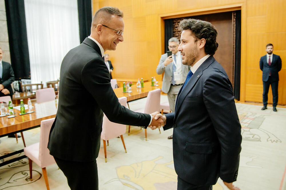 Sijarto i Abazović, Foto: Gov.me