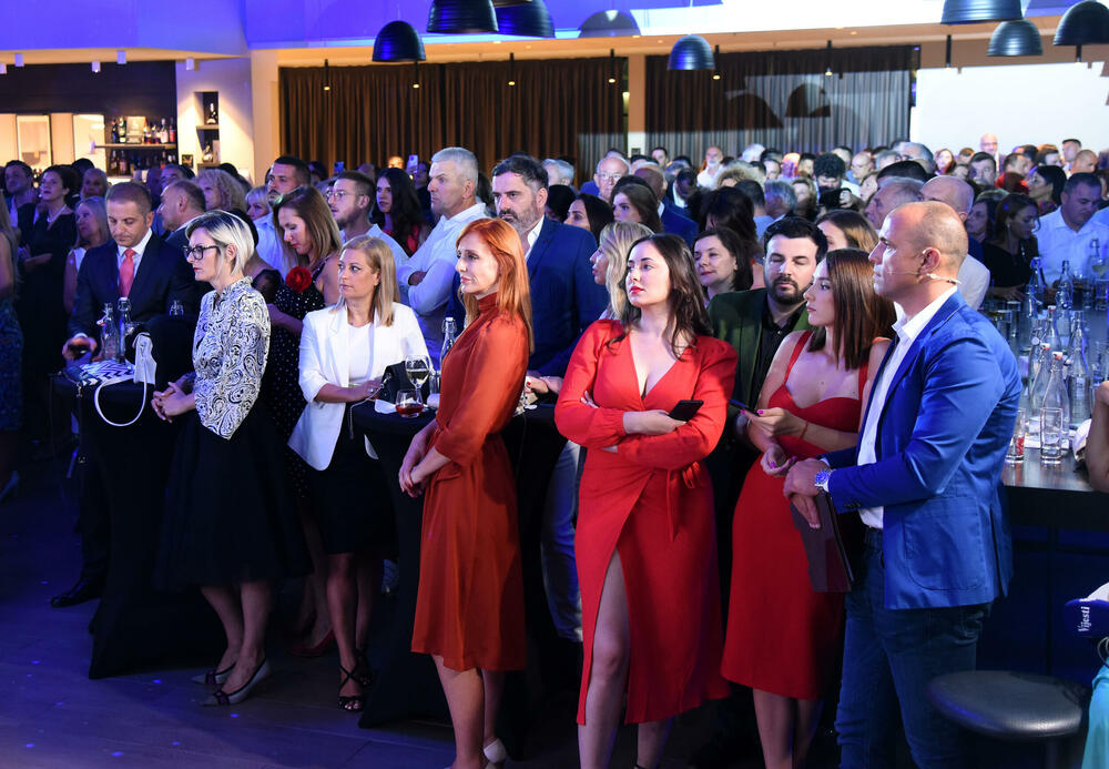 <p>Nezavisni dnevnik Vijesti 1. septembra obilježio je 25 godina postojanja. Tom prilikom organizovana je proslava</p>