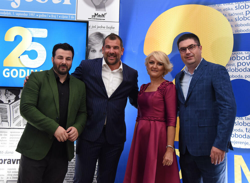 <p>Nezavisni dnevnik Vijesti 1. septembra obilježio je 25 godina postojanja. Tom prilikom organizovana je proslava</p>