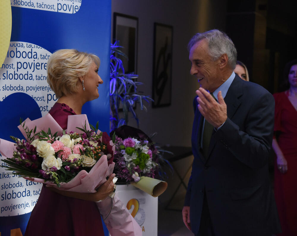 <p>Nezavisni dnevnik Vijesti 1. septembra obilježio je 25 godina postojanja. Tom prilikom organizovana je proslava</p>