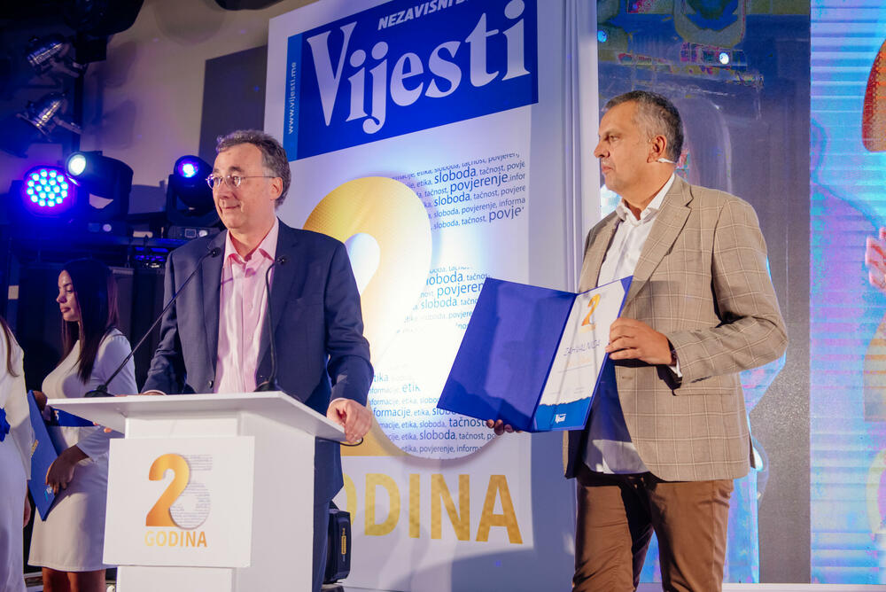 <p>Nezavisni dnevnik Vijesti 1. septembra obilježio je 25 godina postojanja. Tom prilikom organizovana je proslava</p>