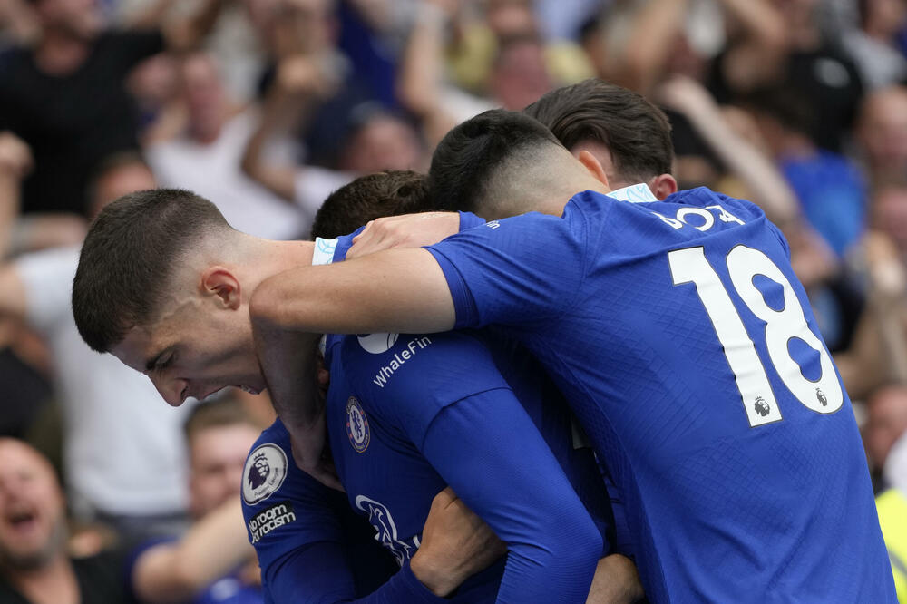 Slavlje fudbalera Čelsija, Foto: AP Photo/Kirsty Wigglesworth