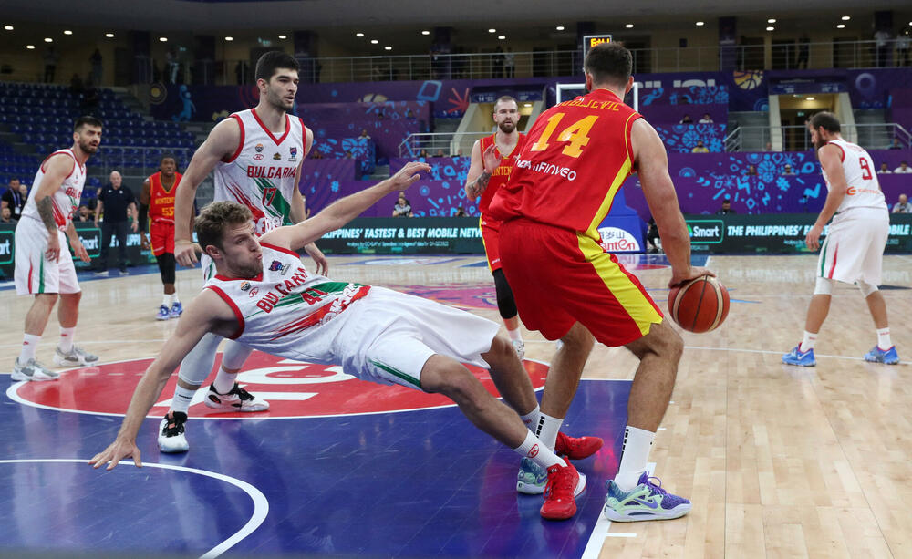 <p>Postoji, doduše, još jedna opcija da se ode u Berlin sa skorom 2:3, ali ona djeluje neizvodljivo - da Belgija poklekne i pred Turskom i pred Bugarskom</p>