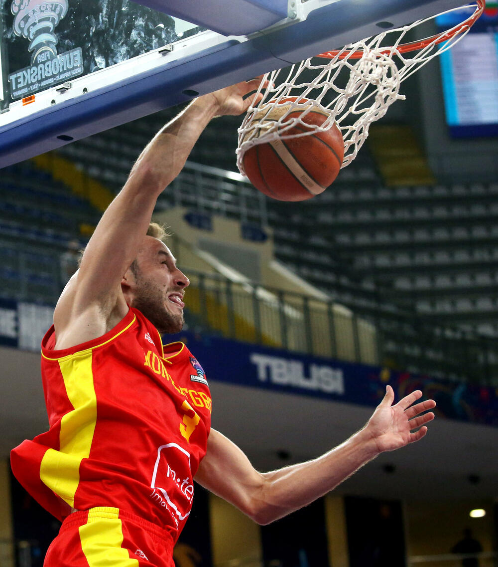 <p>Postoji, doduše, još jedna opcija da se ode u Berlin sa skorom 2:3, ali ona djeluje neizvodljivo - da Belgija poklekne i pred Turskom i pred Bugarskom</p>