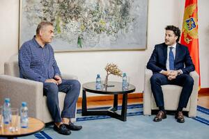 Abazović: Čekaju nas teška jesen i zima, moramo razmišljati...