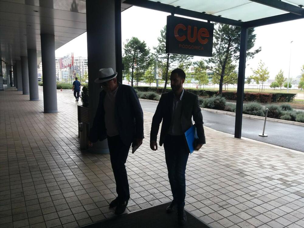 <p>Ovo je bio treći sastanak u posljednjih osam dana, a inicirao ga je, kao i prethodne, predsjednik Nove srpske demokratije i jedan od lidera Demokratskog fronta (DF), Andrija Mandić</p>