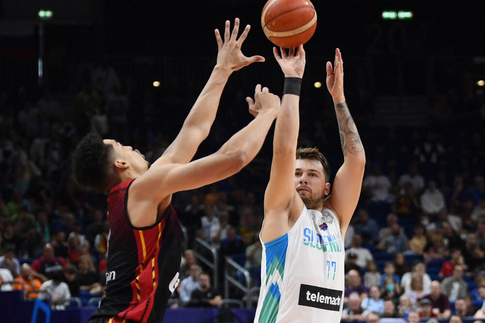 Luka Dončić, Foto: REUTERS/Annegret Hilse
