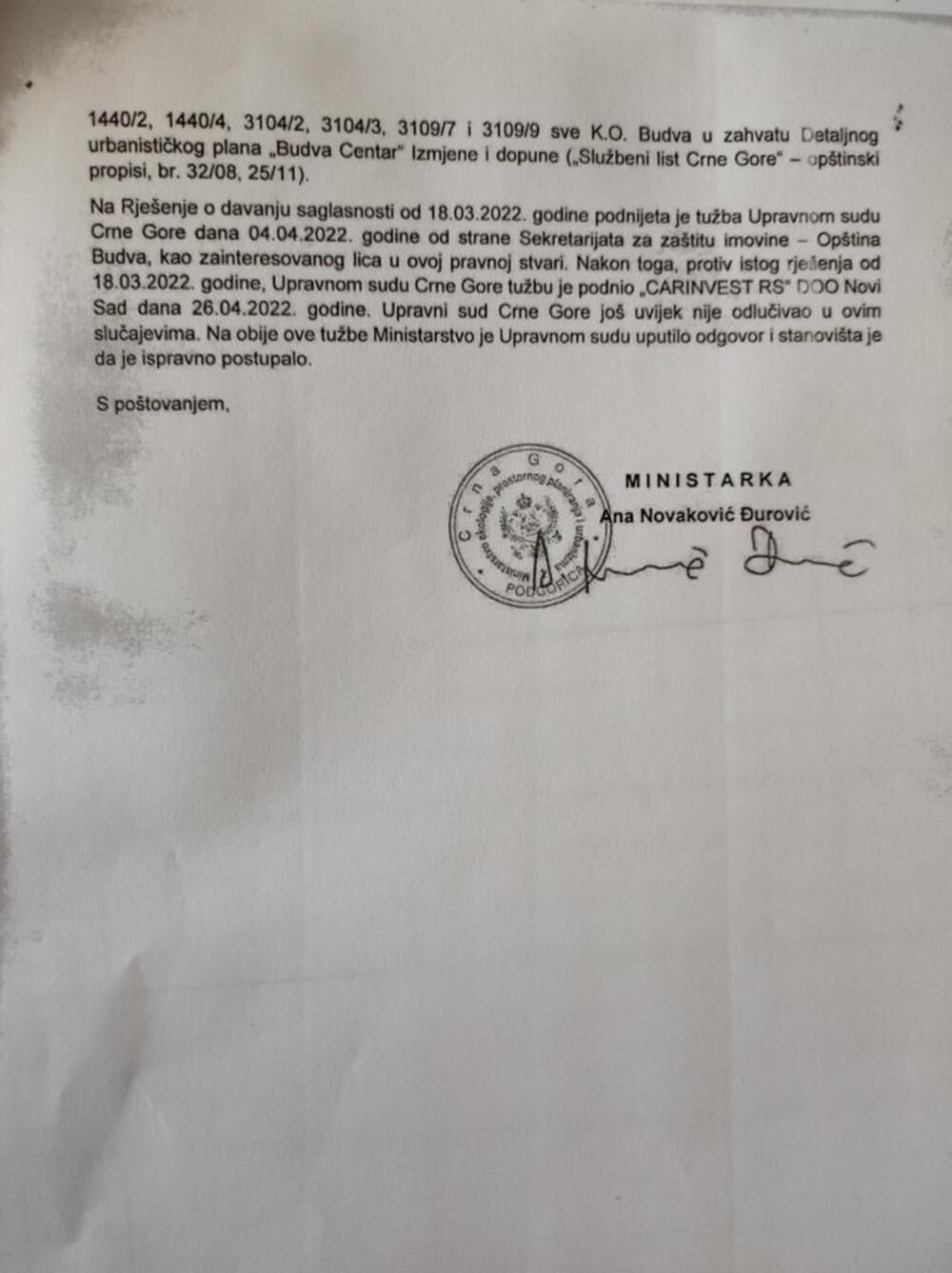 <p>"Prije svega, moram da kažem da sam razočaran činjenicom da je trebalo više od puna dva mjeseca da se odgovori na moje poslaničko pitanje iako je rok, predviđen Poslovnikom Skupštine Crne Gore, bio 15 dana", rekao je Krapović</p>