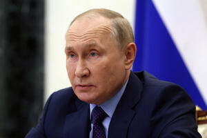 Odbornici u Sankt Peterburgu optužuju Putina za veleizdaju: Traže...