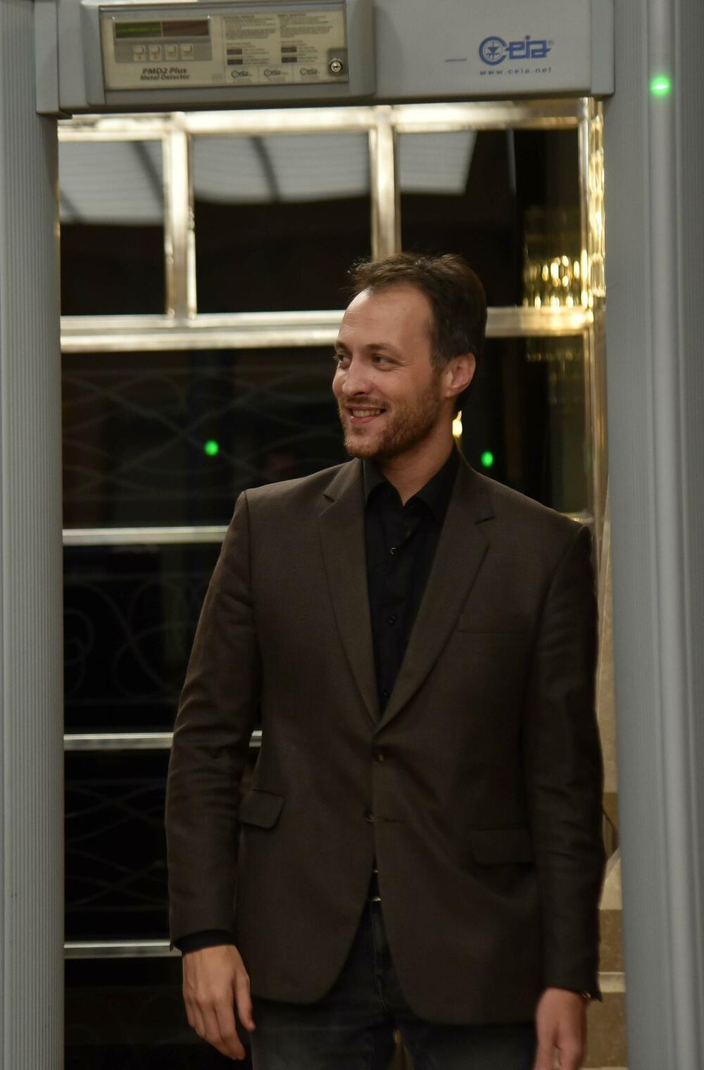 <p>Lider Nove srpske demokratije Andrija Mandić kazao je da se o lideru Demosa Miodragu Lekiću raspravljalo kao mandataru, i da je postignut visok nivo saglasnosti</p>